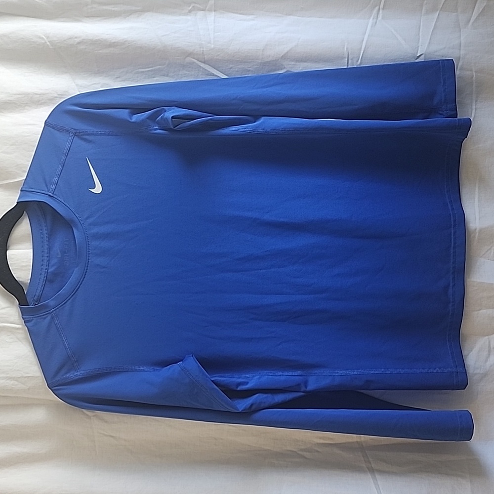 Nike Long-sleeved Dri-Fit T-shirt, XL(Boys), Blue